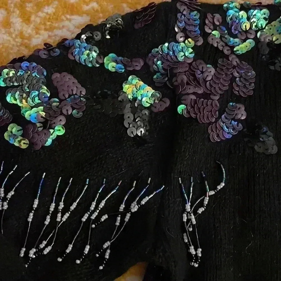 A’Milano vintage 80s sequin and beaded acrylic sweater small - Picture 2 of 6